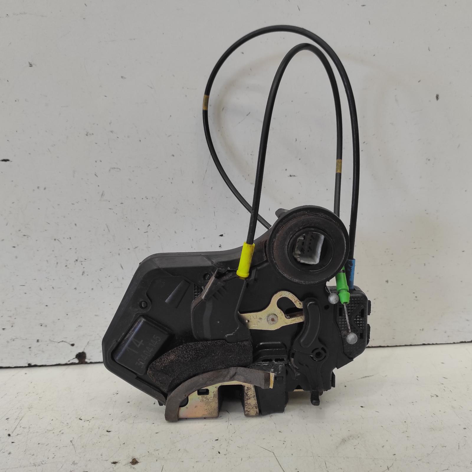 Prado Door/boot/gate Lock 2003-2009 left rear door lock,120 series,02/03-10/09 00021386 #640996