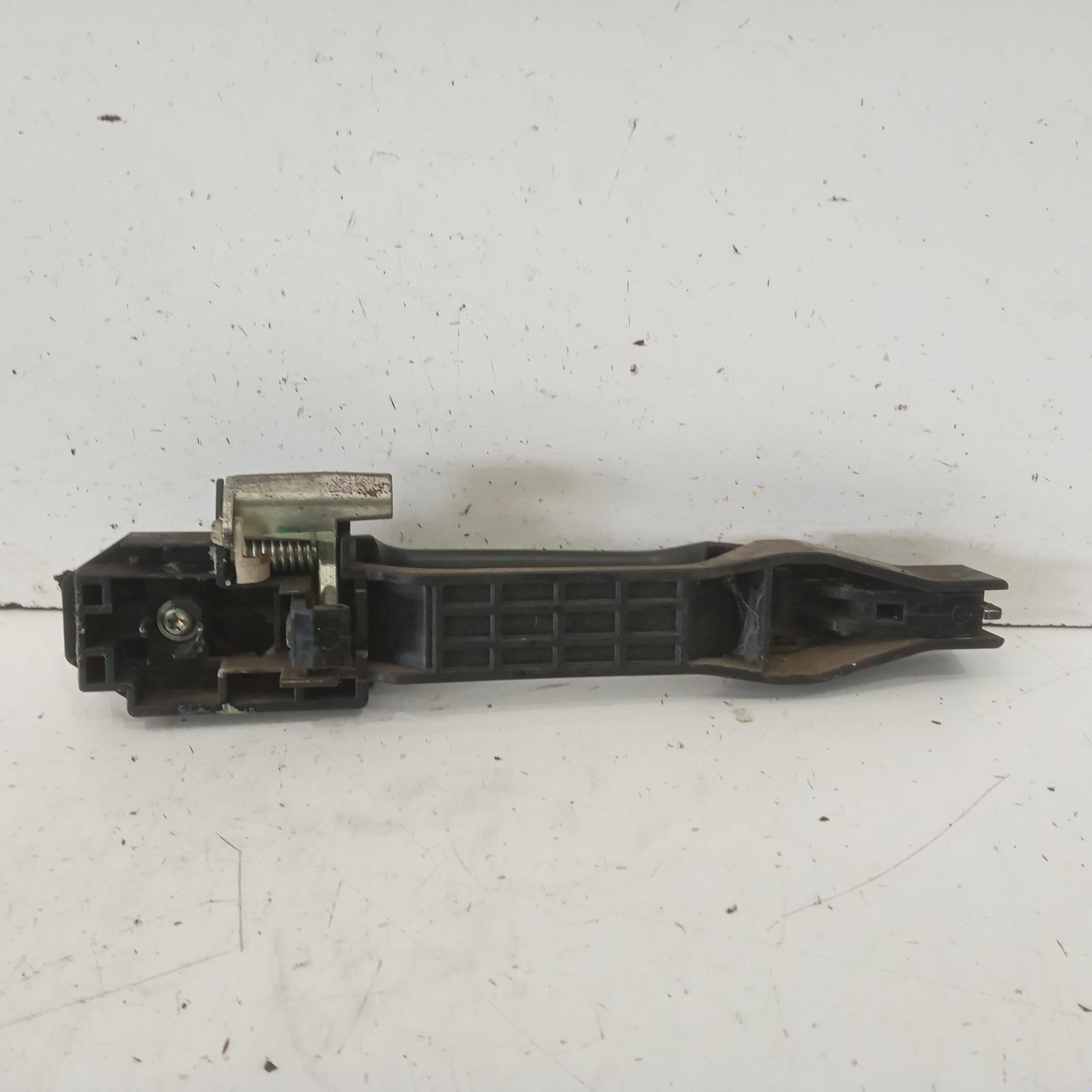 Triton Door Handle 2006-2015 outer,lh front/lh rear,black,ml-mn,07/06-04/15 00021413 #641183