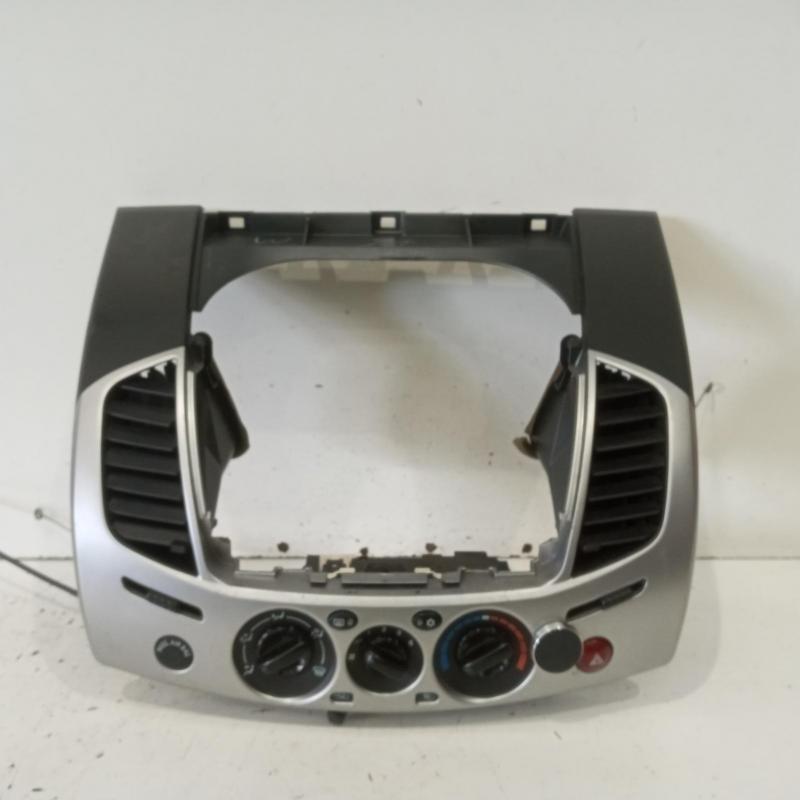 heater/aircon controls