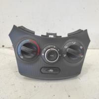 heater/aircon controls