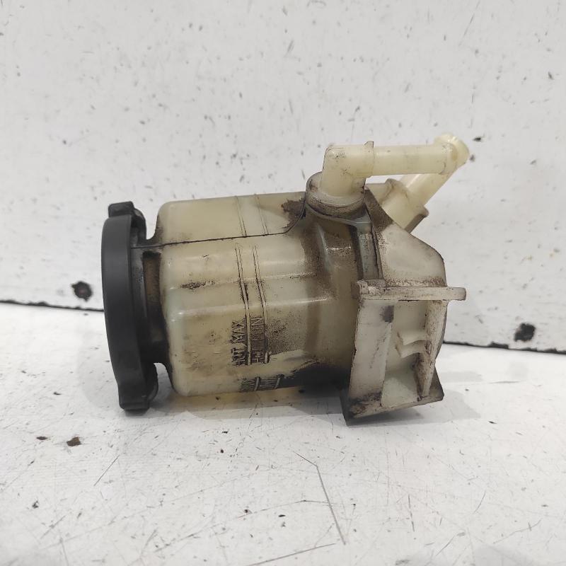 power steering reservoir