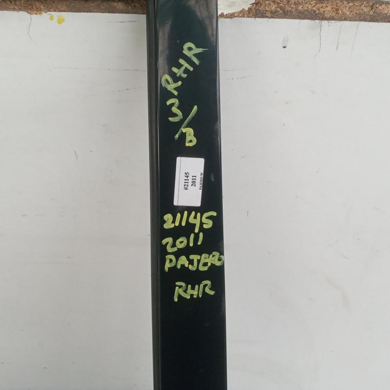 door/sliding rear right