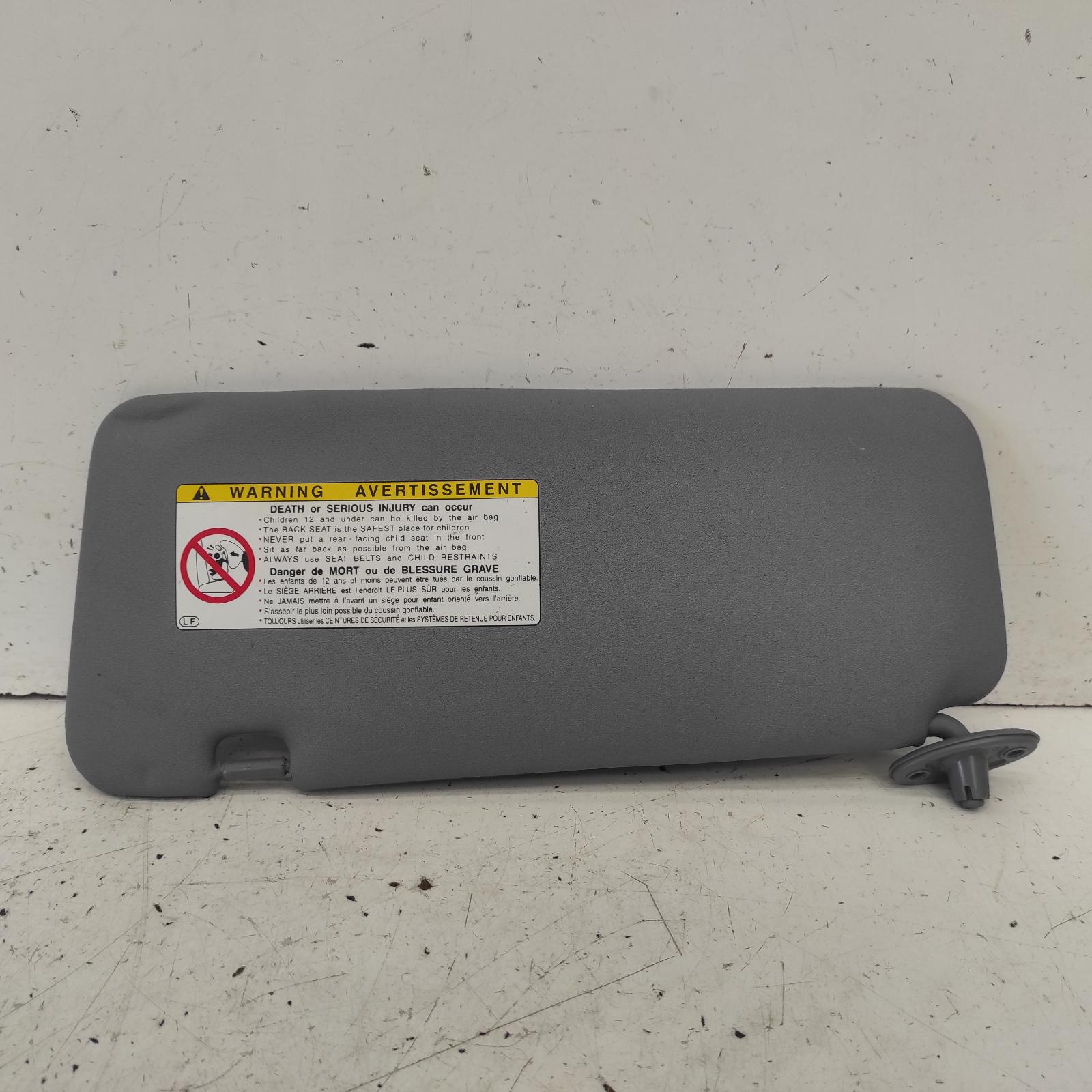 Rav4 Sunvisor 2000-2003 aca21,rh side,flat type mirror cover,07/00-07/03 00021234 #641676