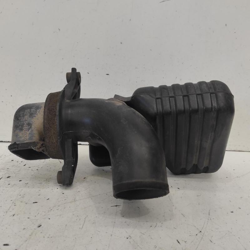 air cleaner duct/hose