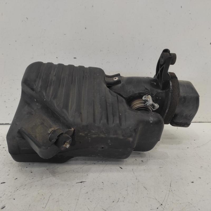 air cleaner duct/hose