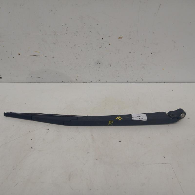 wiper arm