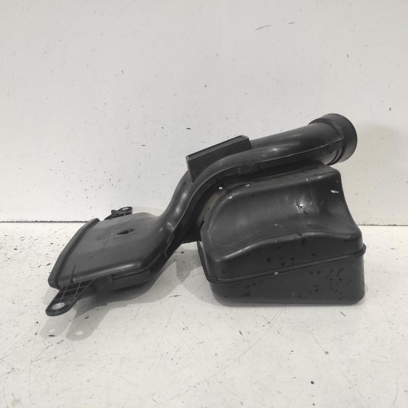 air cleaner duct/hose