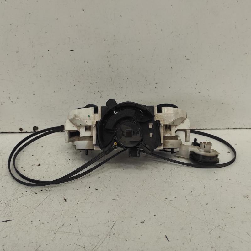 heater/aircon controls