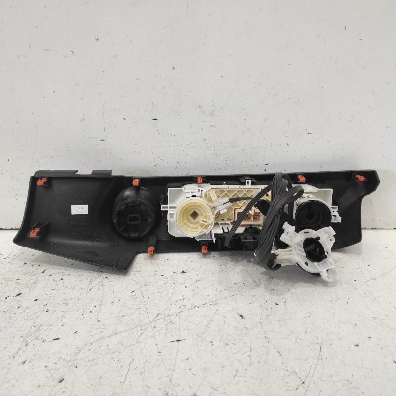 heater/aircon controls