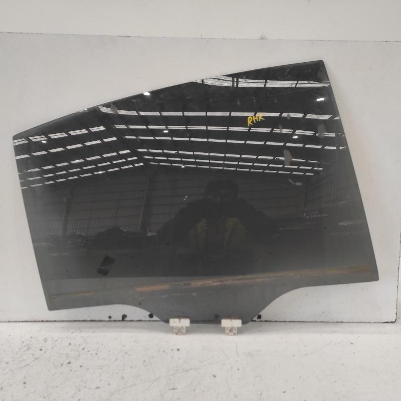door window rear right