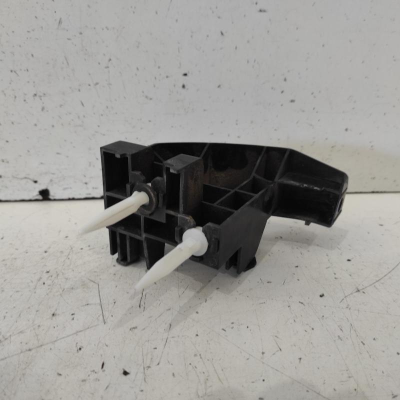 miscellaneous bracket