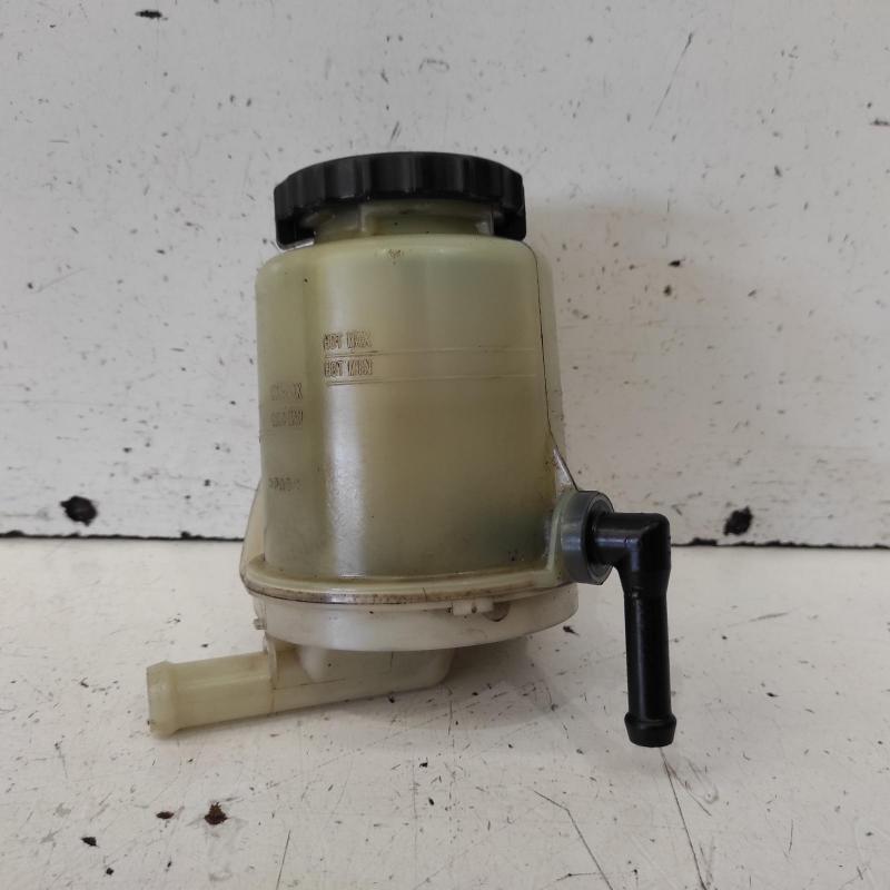 power steering reservoir
