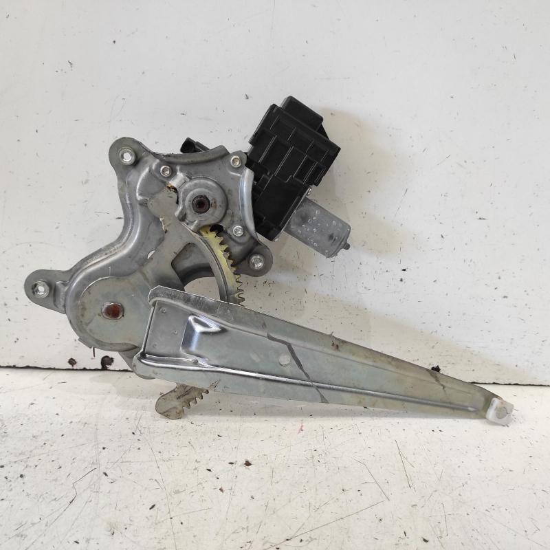 window regulator/motor rear right