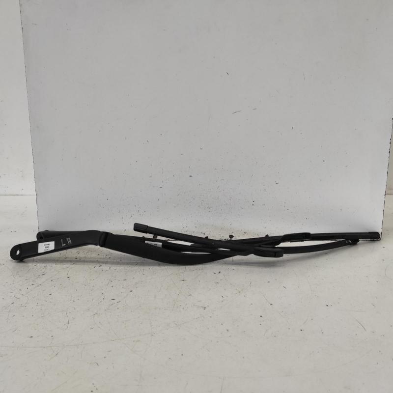 wiper arm