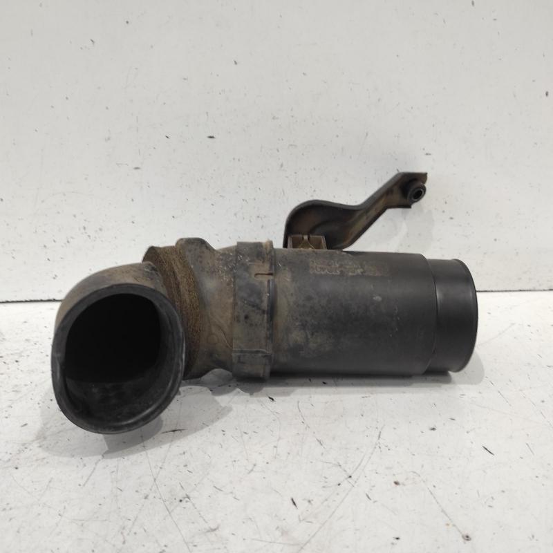 air cleaner duct/hose