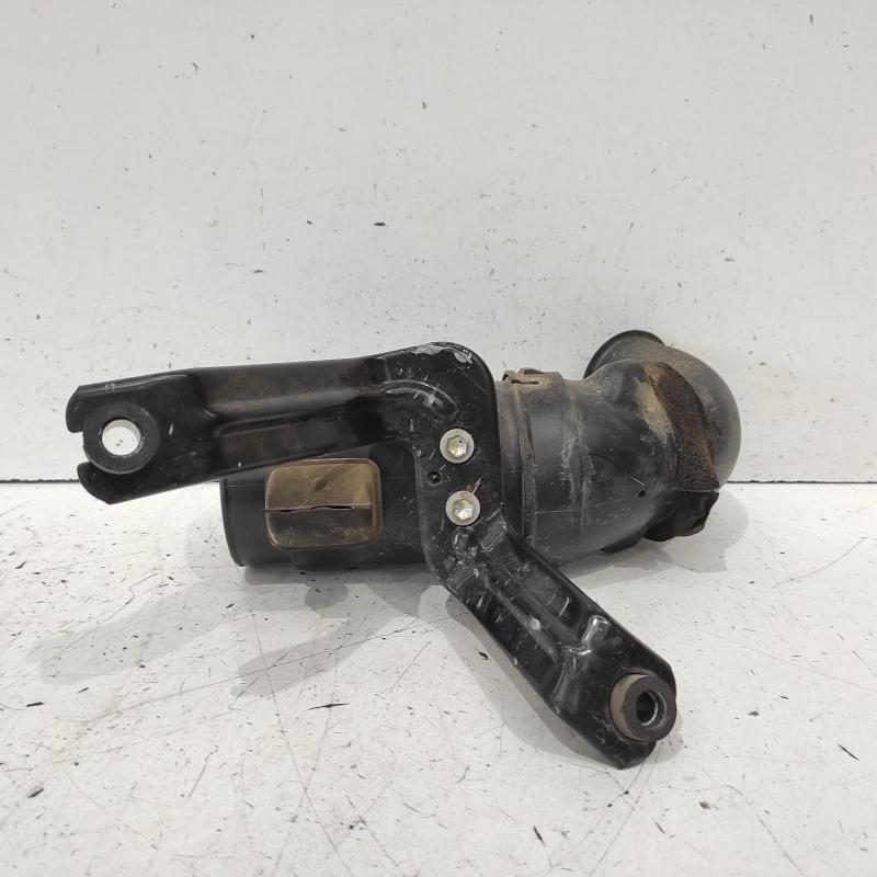 air cleaner duct/hose