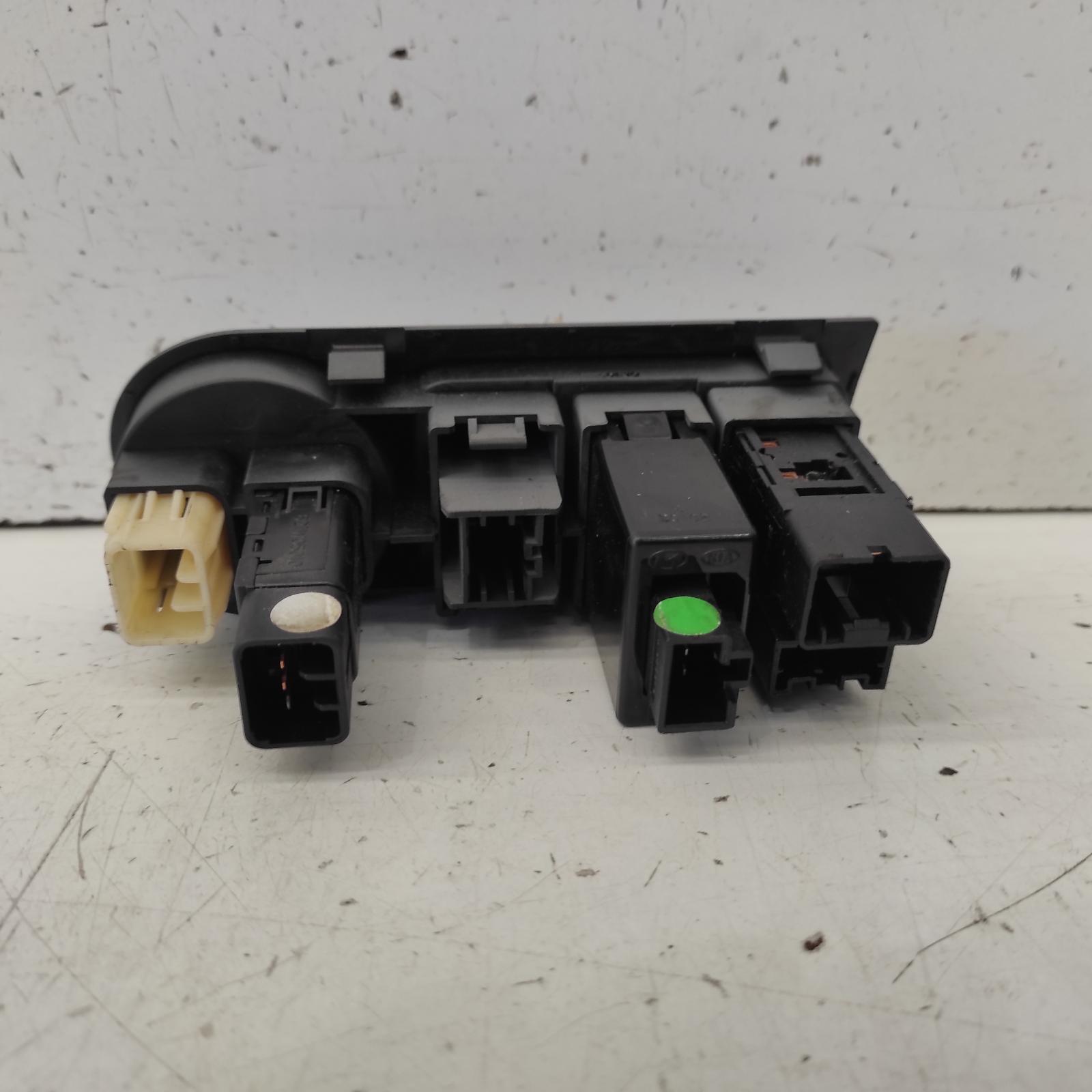 Iload/imax Miscellaneous Switch Relay 2007-2021 tq,dash dimmer switch,11/07-03/21 00020525 #643595