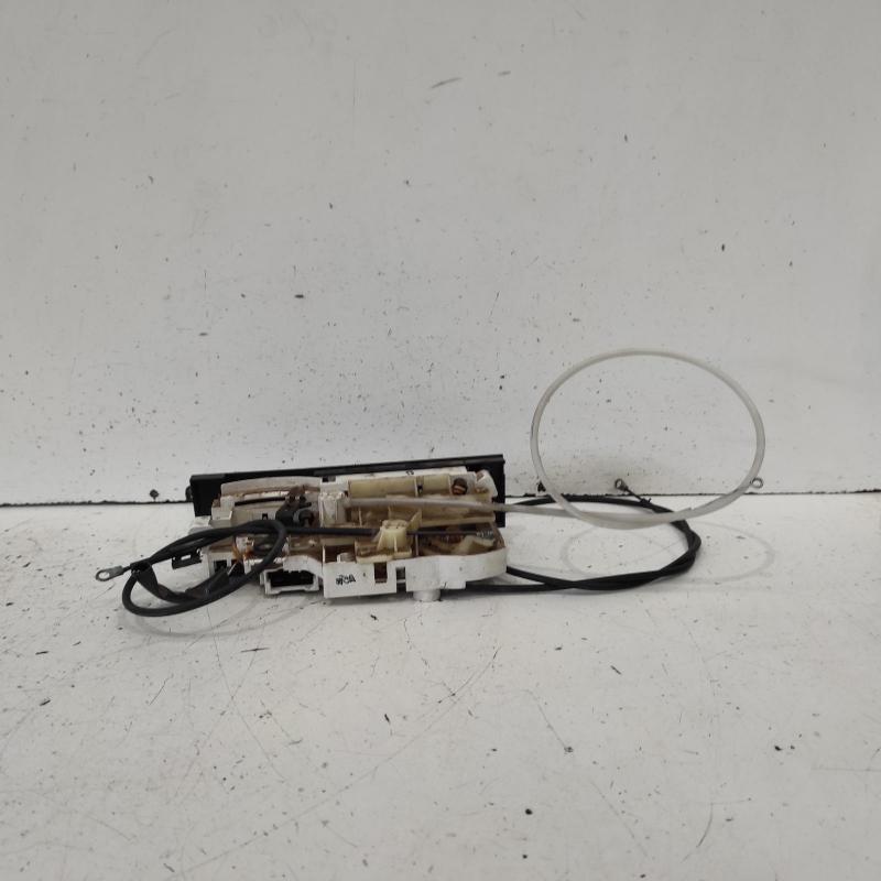 heater/aircon controls