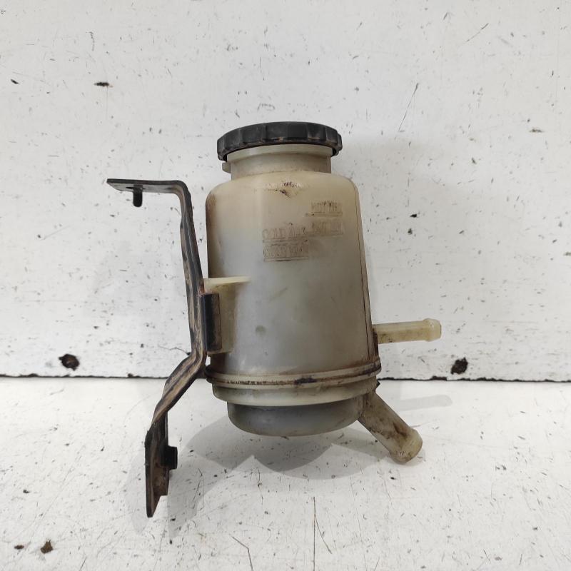 power steering reservoir