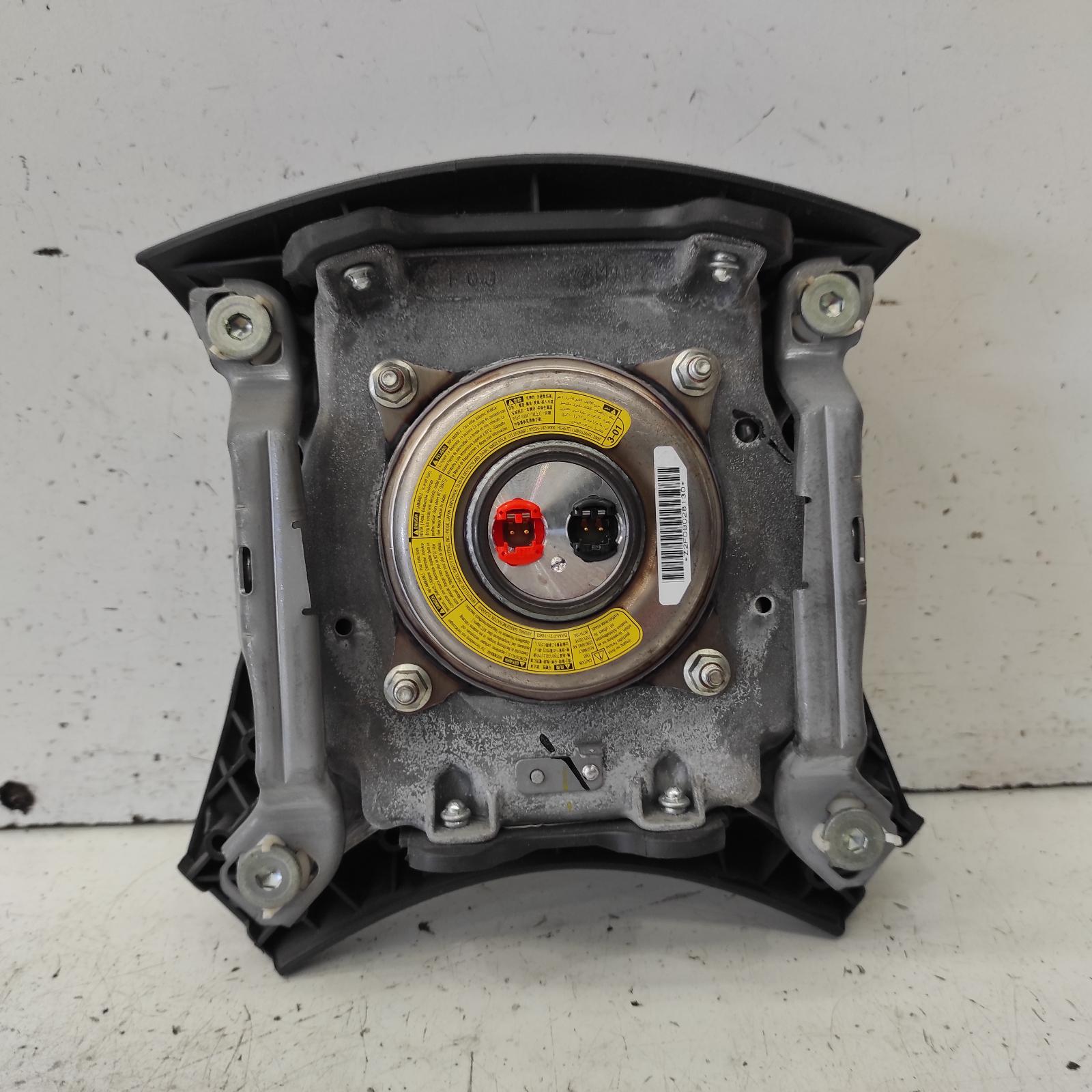 Aurion Airbag Right 2006-2012 steering wheel,gsv40r,10/06-03/12 00021166 #643899