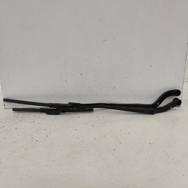 wiper arm