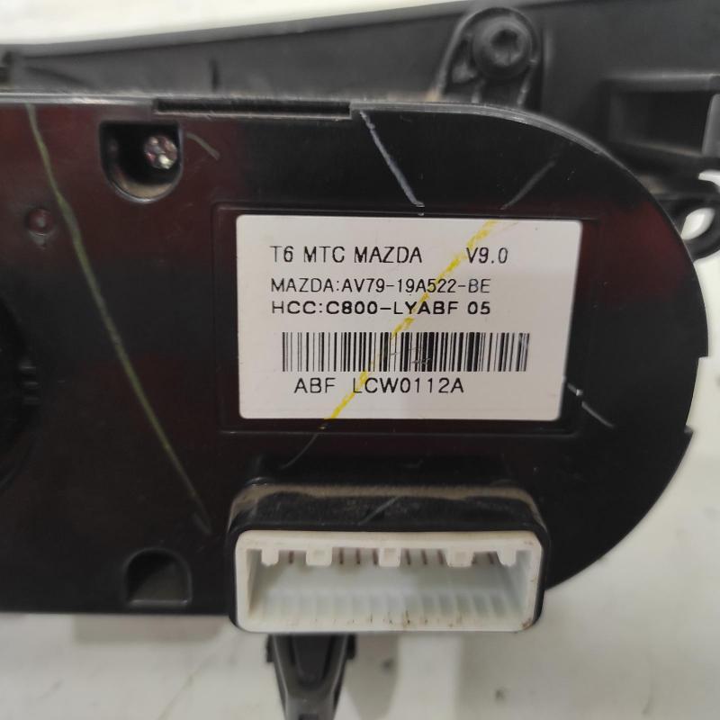 heater/aircon controls