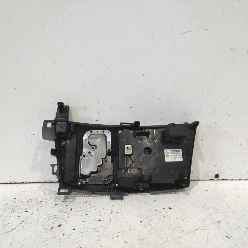 heater/aircon controls