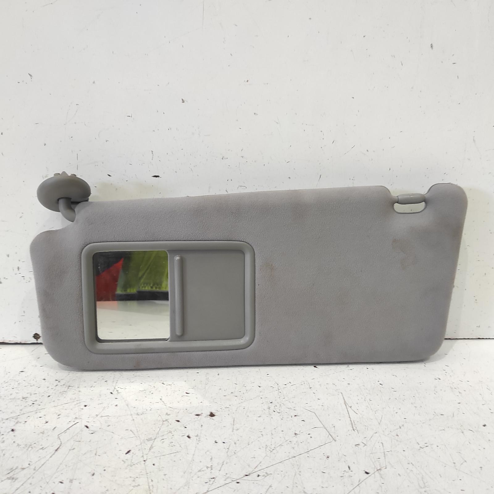 Aurion Sunvisor 2006-2012 gsv40r,lh side,non light type,10/06-03/12 00021369 #644483