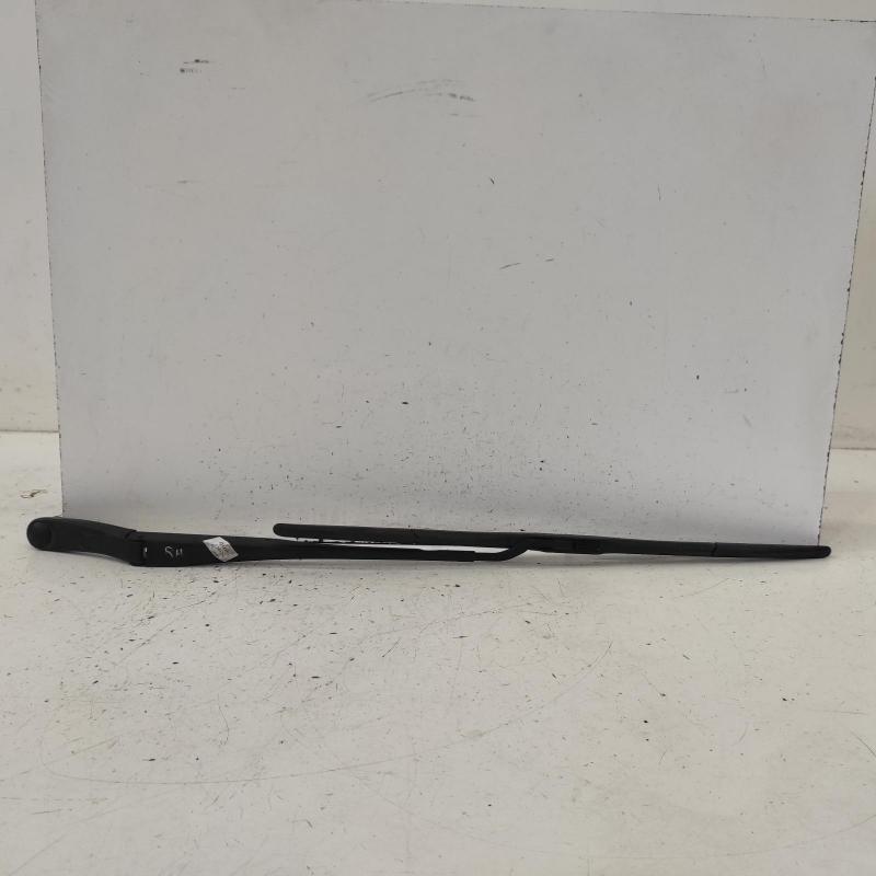 wiper arm