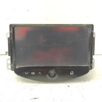 stereo/head unit