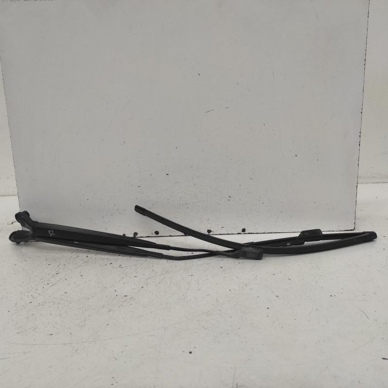wiper arm