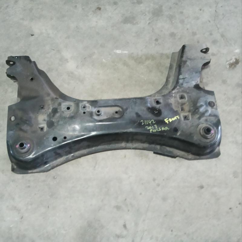 crossmember/cradle front