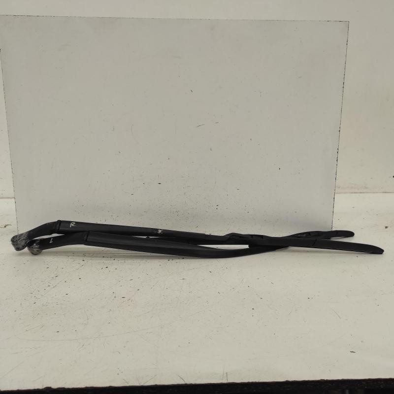 wiper arm