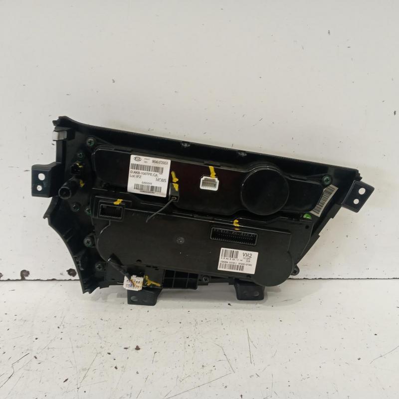 heater/aircon controls