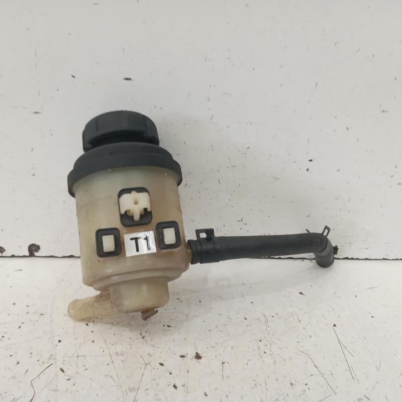 power steering reservoir