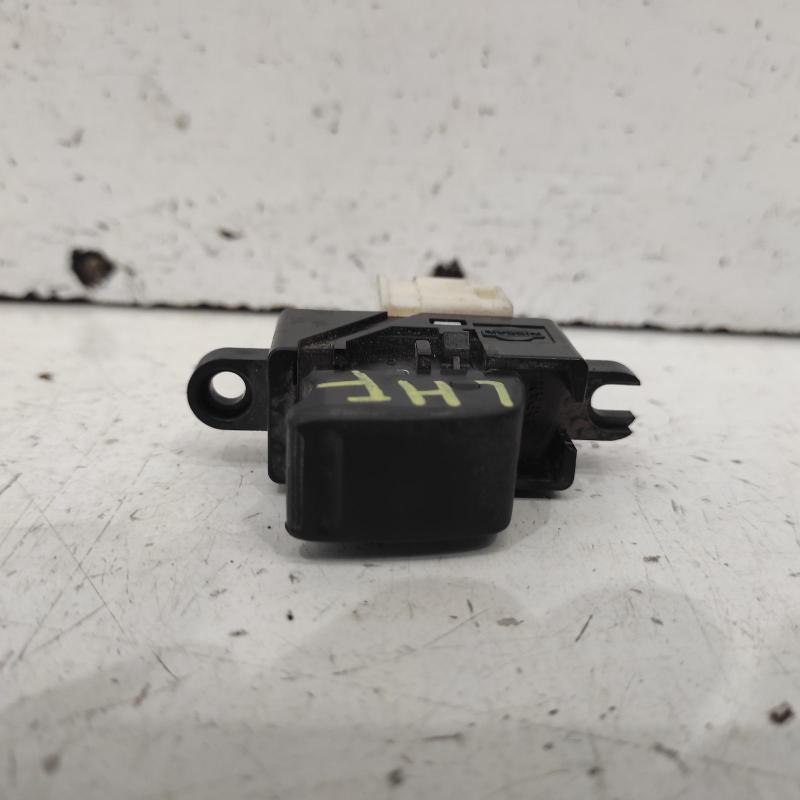 power door window switch