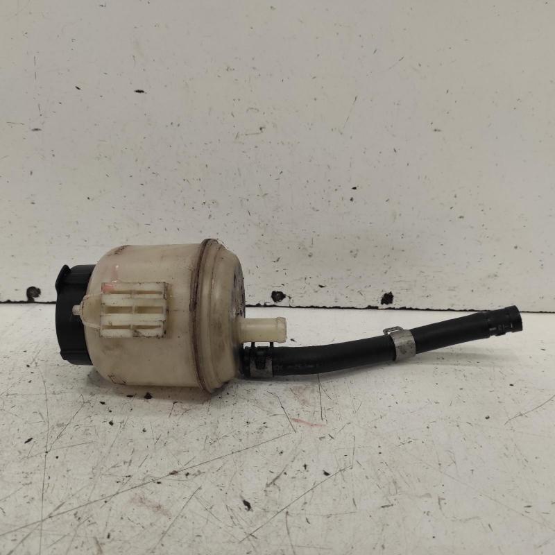 power steering reservoir