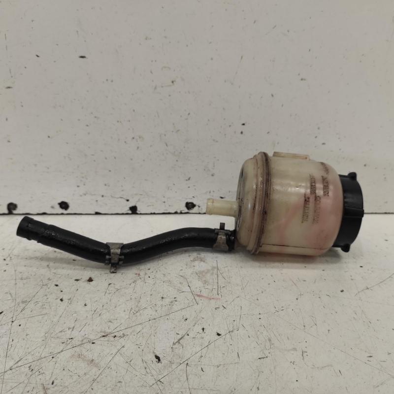 power steering reservoir