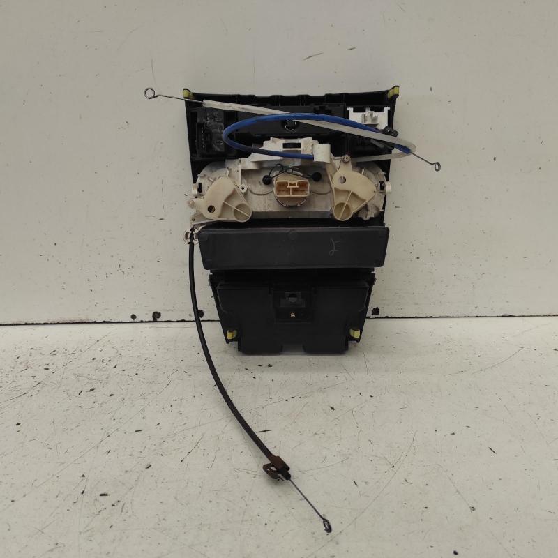 heater/aircon controls