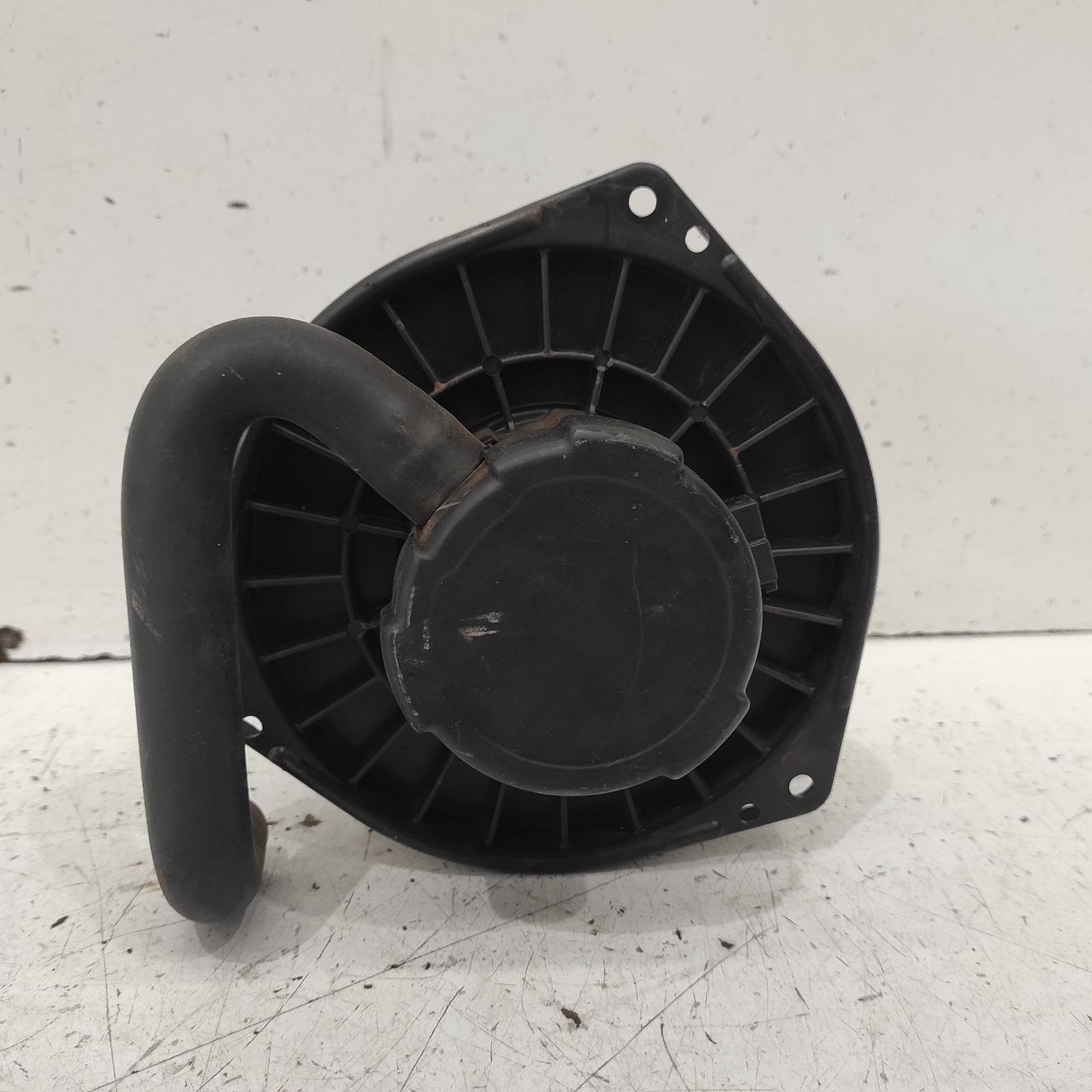 Triton Heater Fan/motor 2009-2015 mn,08/09-04/15 00020995 #645943