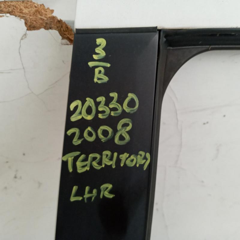 door/sliding rear left