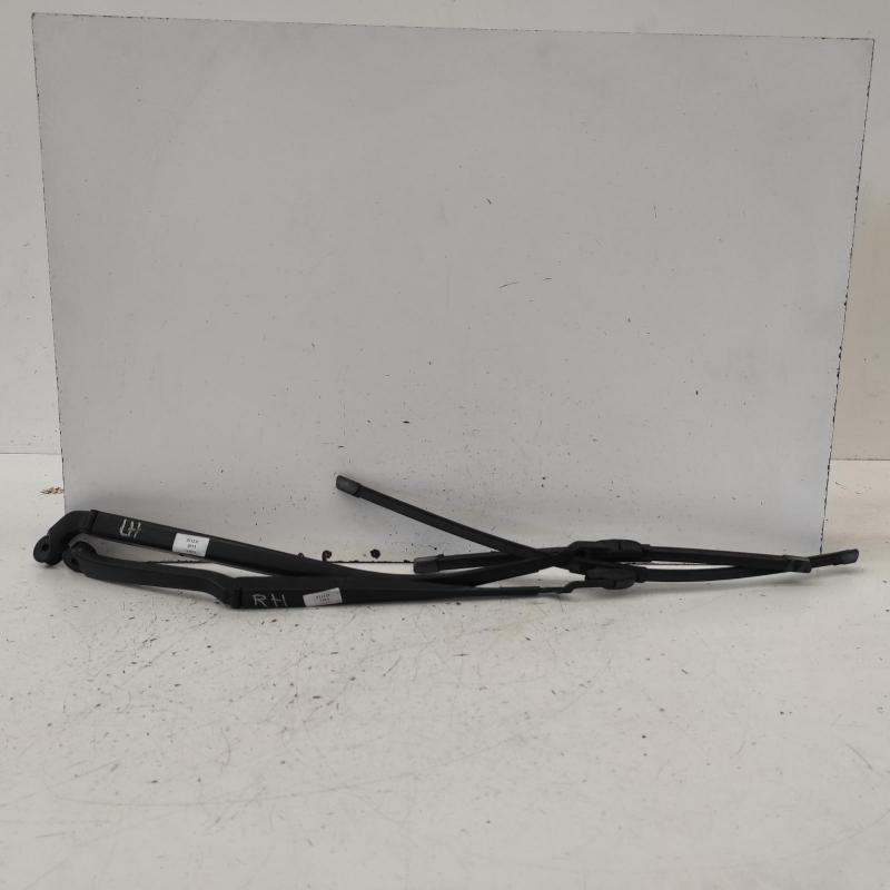 wiper arm