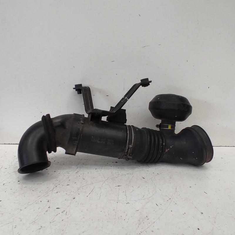 air cleaner duct/hose