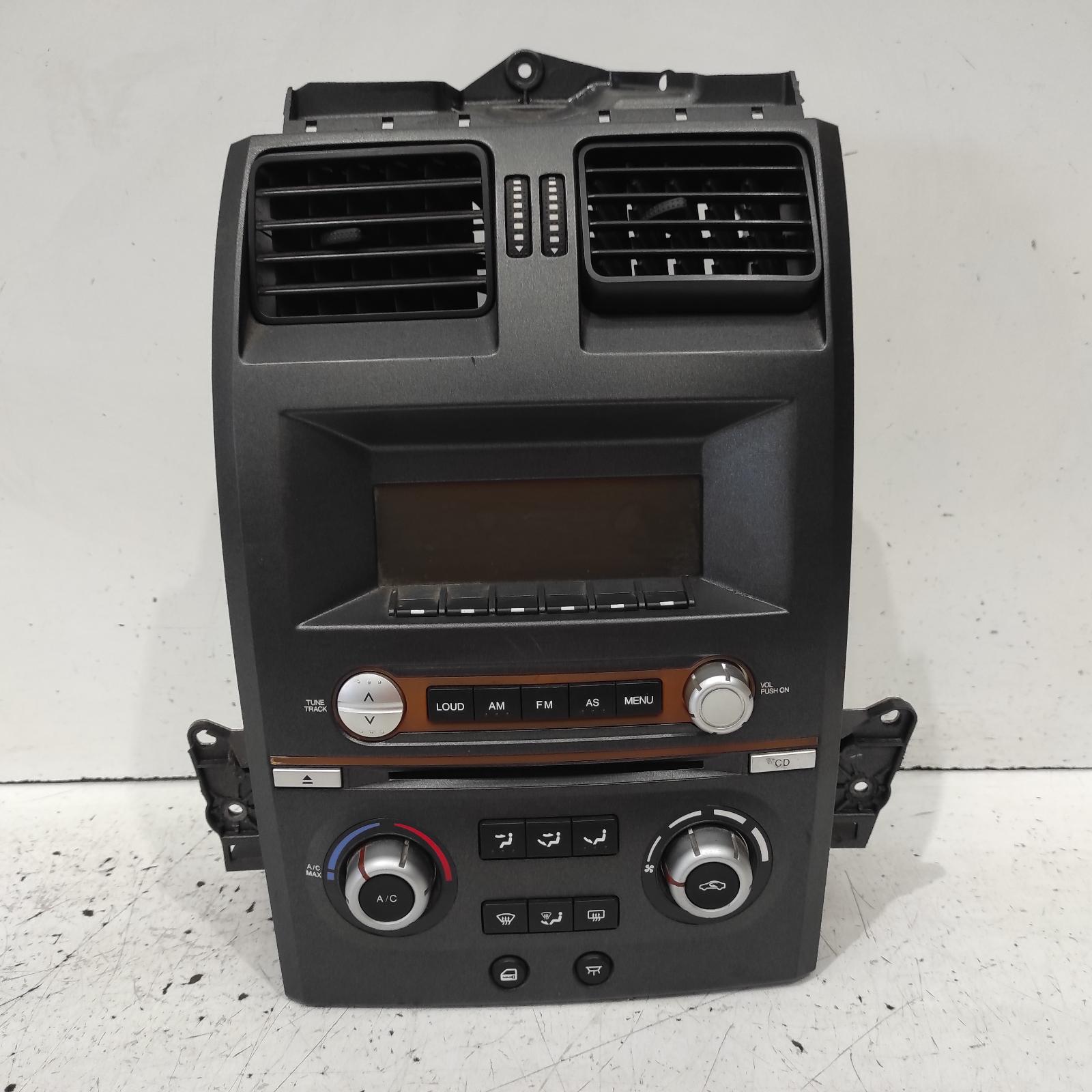 Territory Stereo/head Unit 2004-2011 standard cd player,base tx/sr version type,sx-sy mkii,05/04-04/11 00020330 #646629