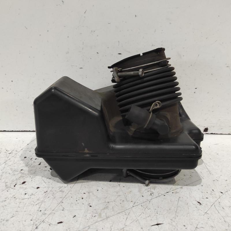 air cleaner duct/hose