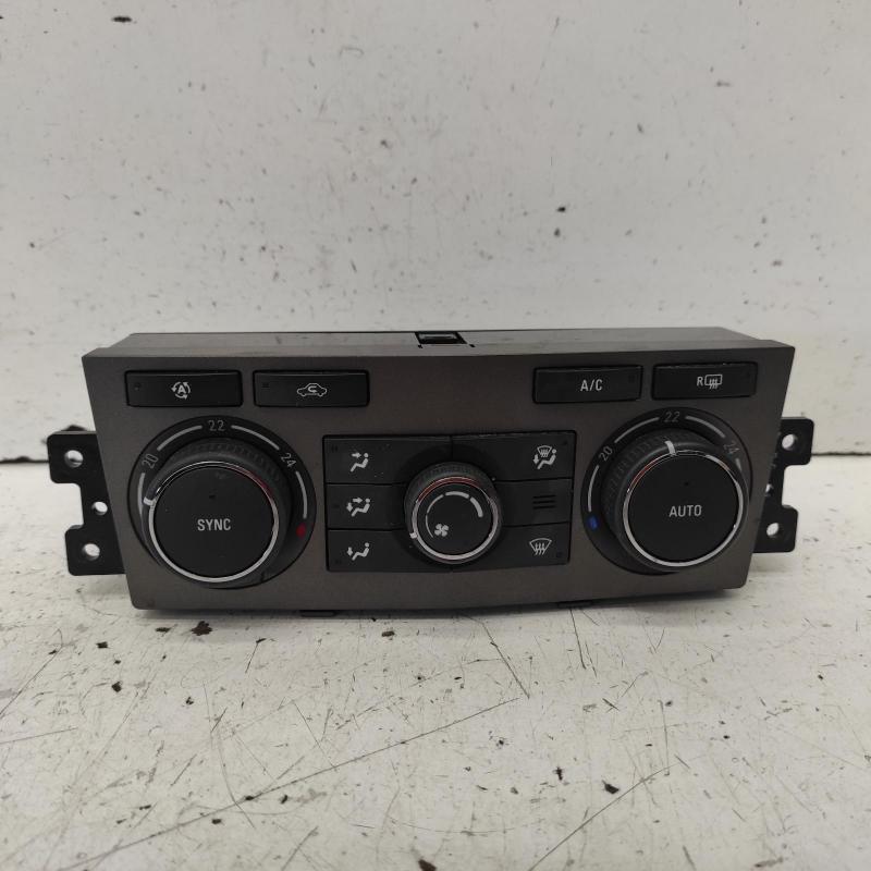 heater/aircon controls