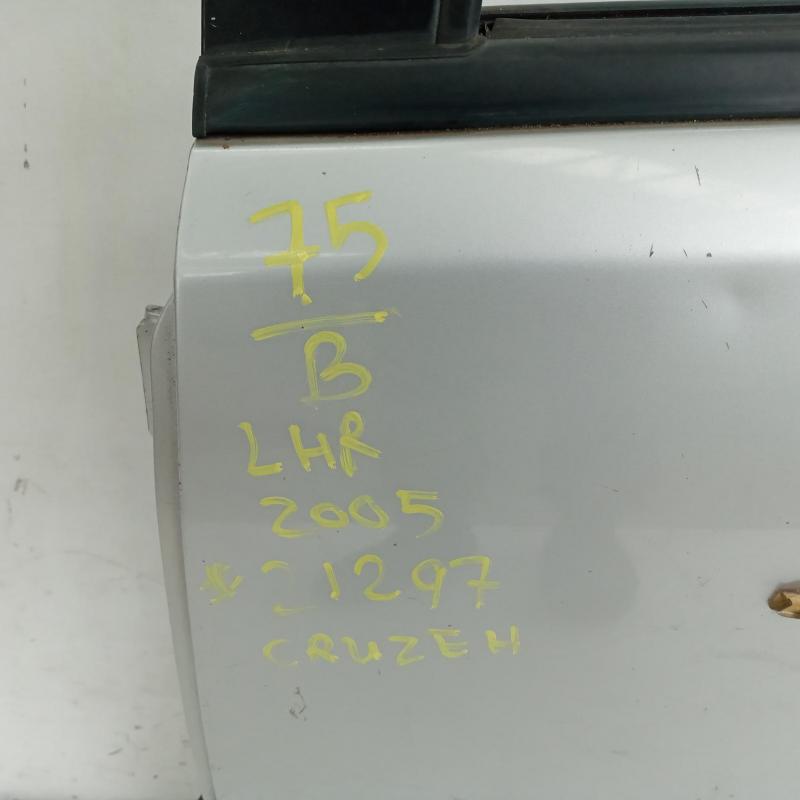 door/sliding rear left