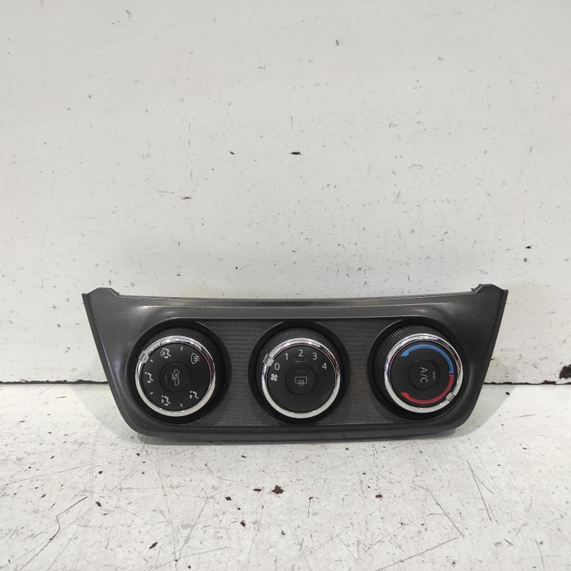 heater/aircon controls