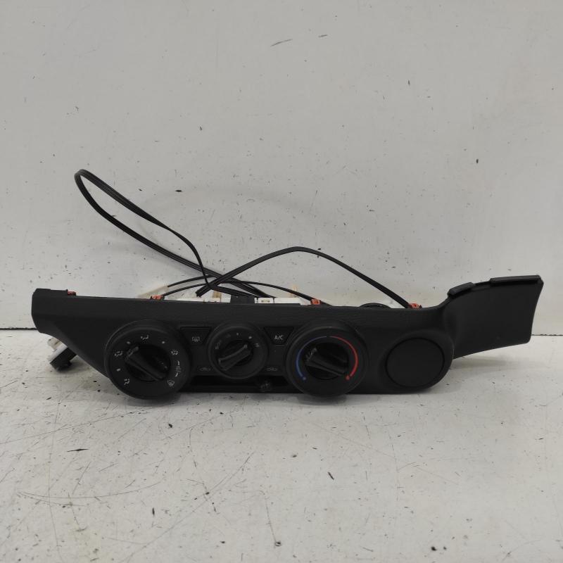 heater/aircon controls