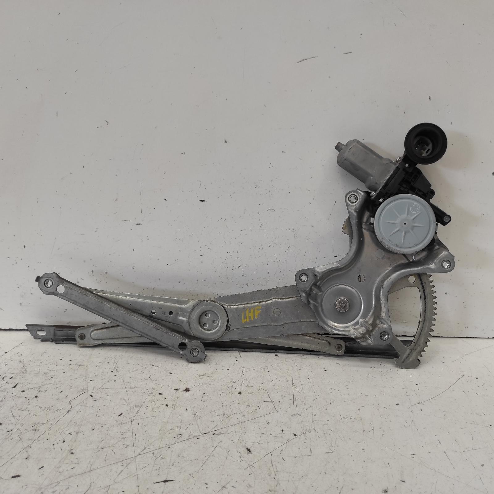 Aurion Window Regulator/motor Front Left 2012-2017 power,gsv50r,02/12-08/17 00021502 #647643